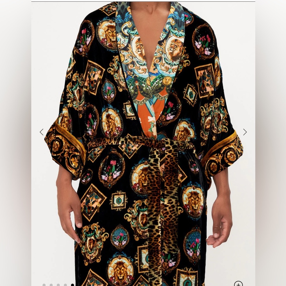 Camilla Long Line Reversible Robe
Fearless Felis
